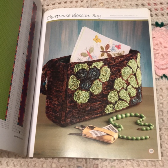 Hook, Loop & Lock Project Book Bundle - Picture 7 of 10